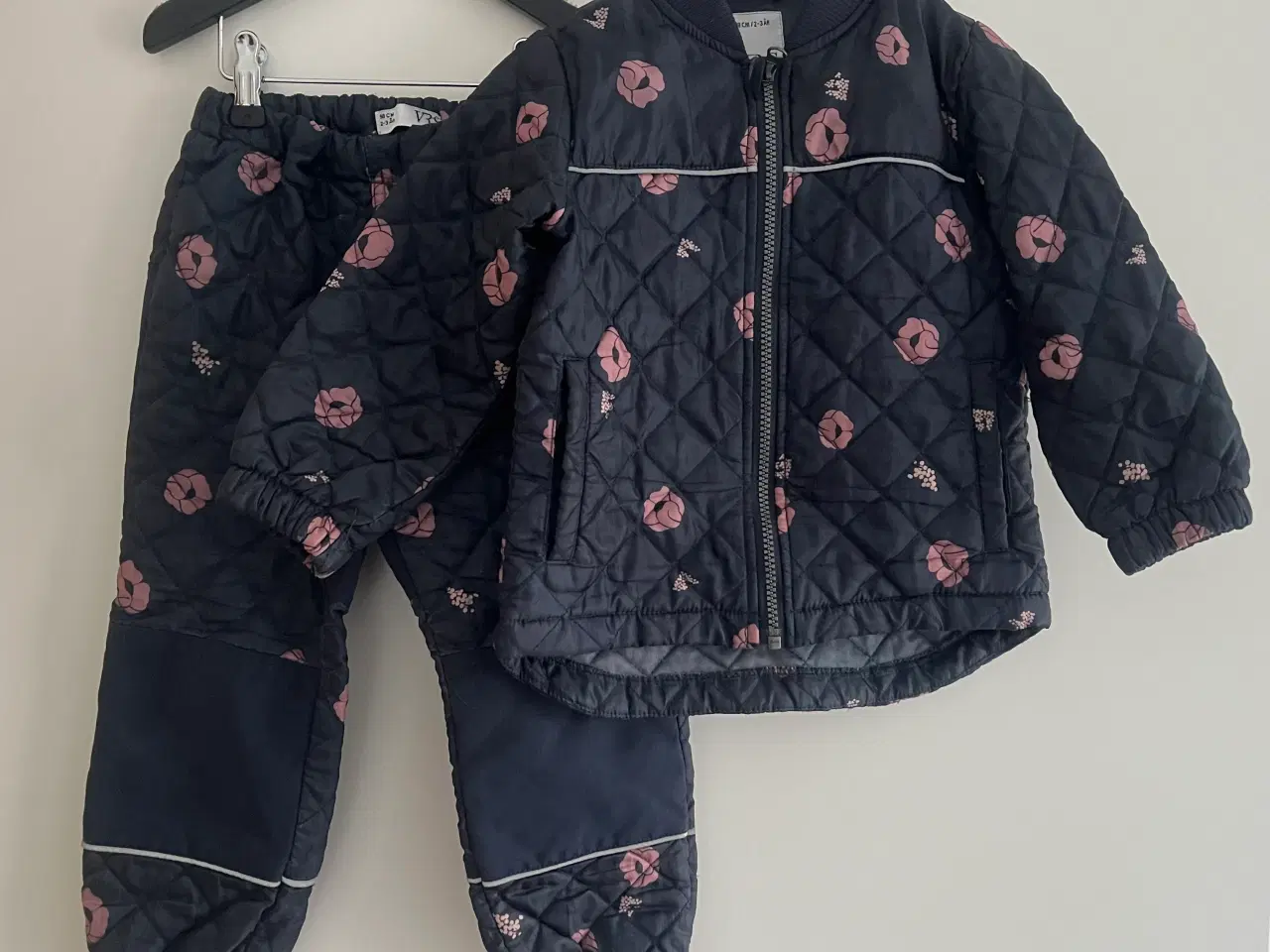 Billede 1 - VRS termosæt str 98