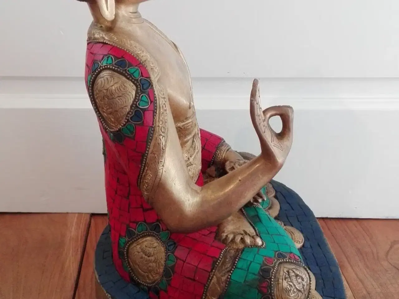 Billede 2 - Stor bronze-Buddha fra Nepal, slut 20. årh.