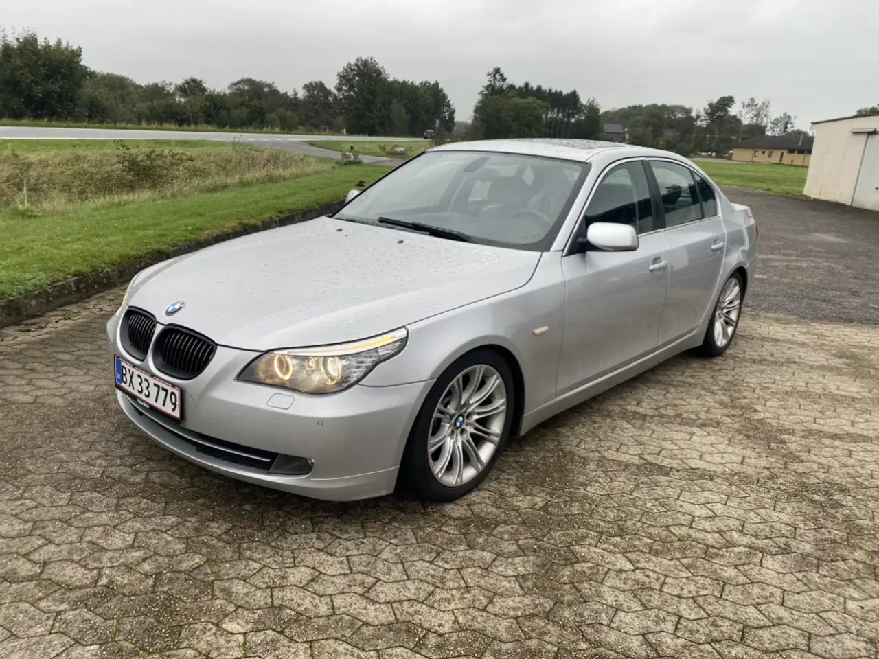 Billede 1 - BMW 530i 272 HK 2008 Evt.bytte med Harley/cabriol