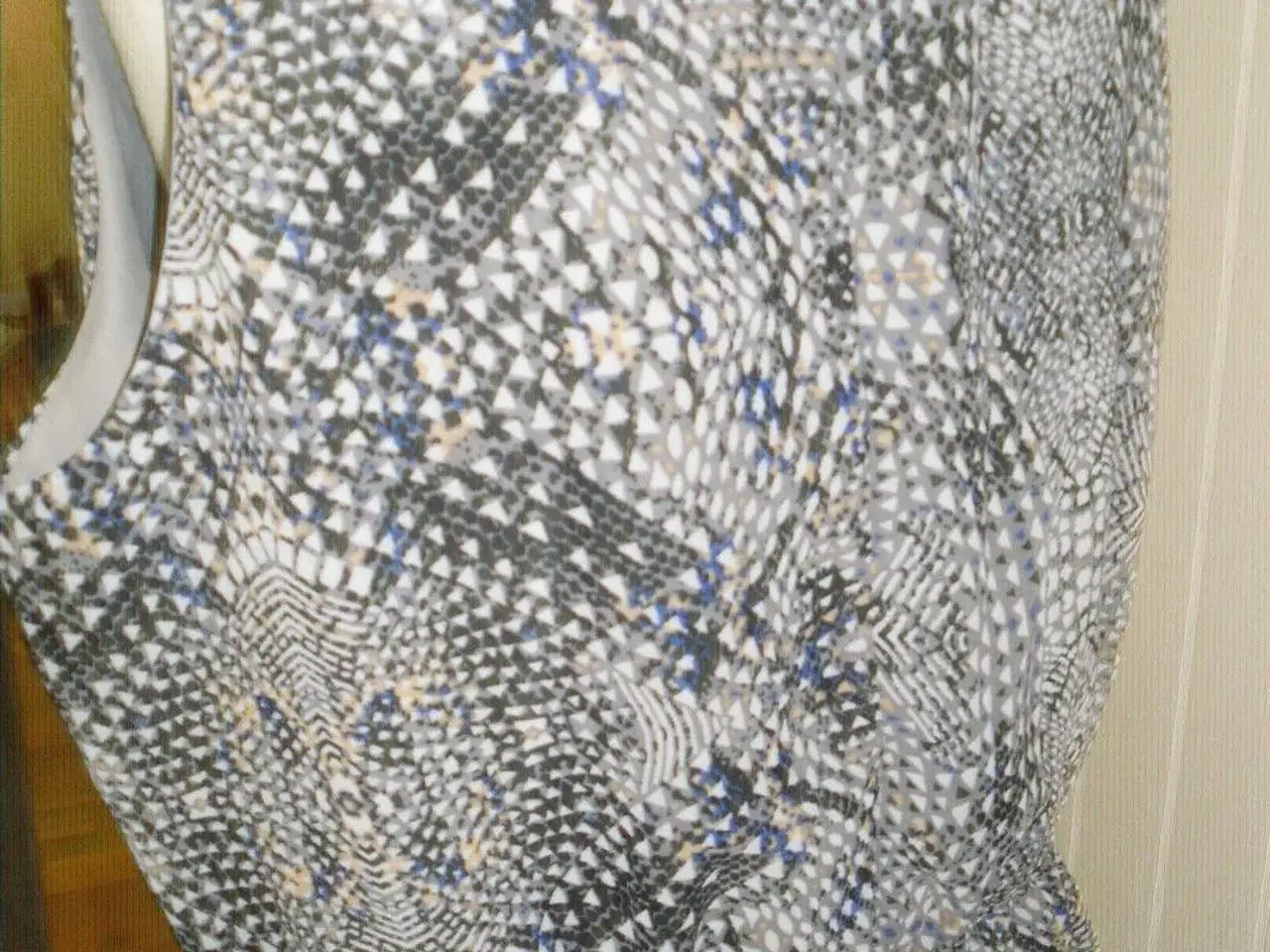 Billede 4 - FLOT Mønstret kjole str. xxl.
