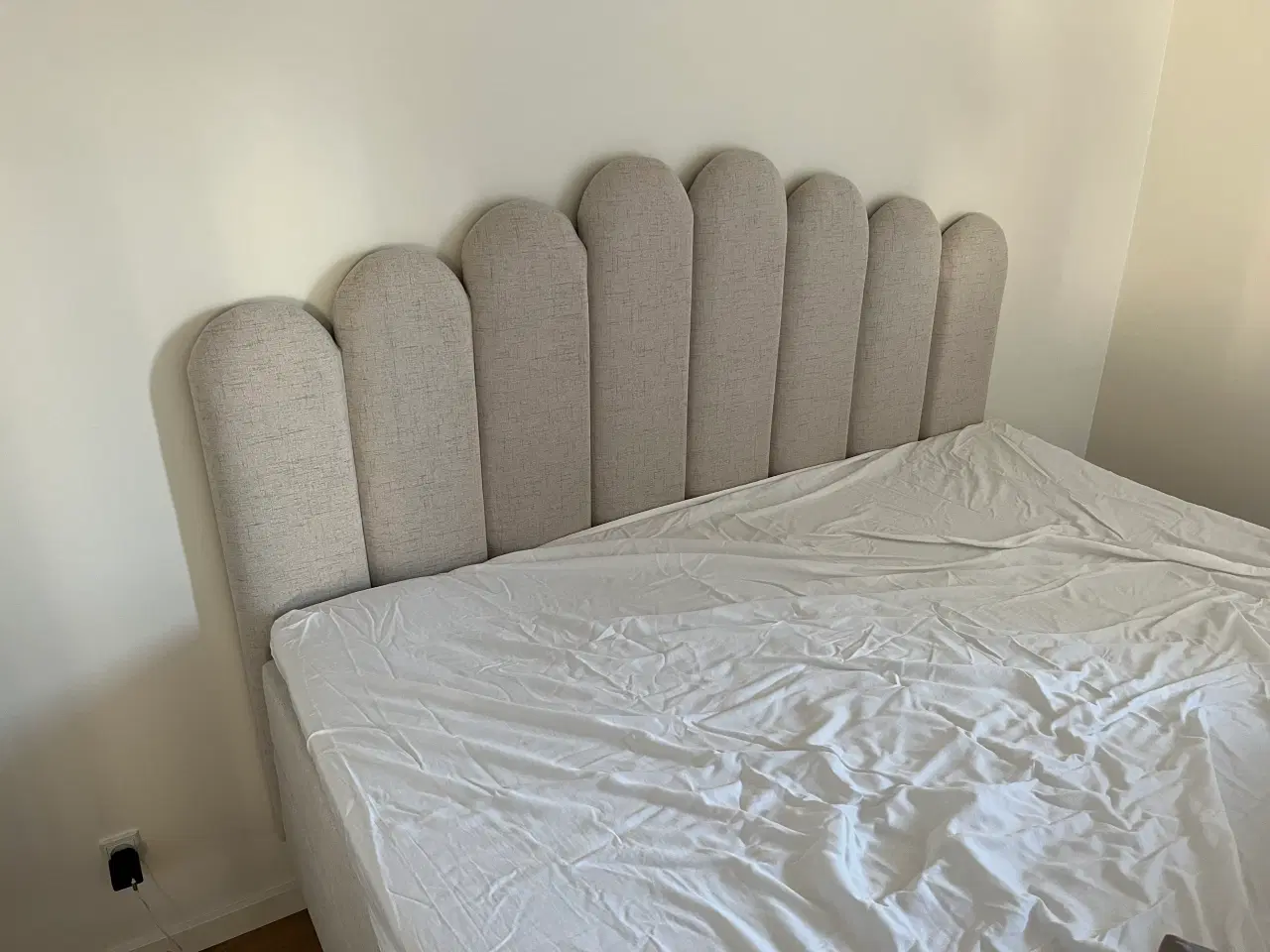 Billede 1 - Senge gavl beige 