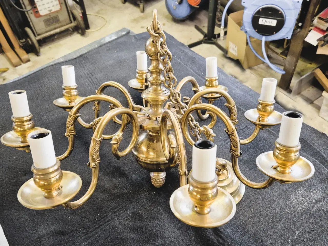 Billede 1 - Lysekrone i messing.