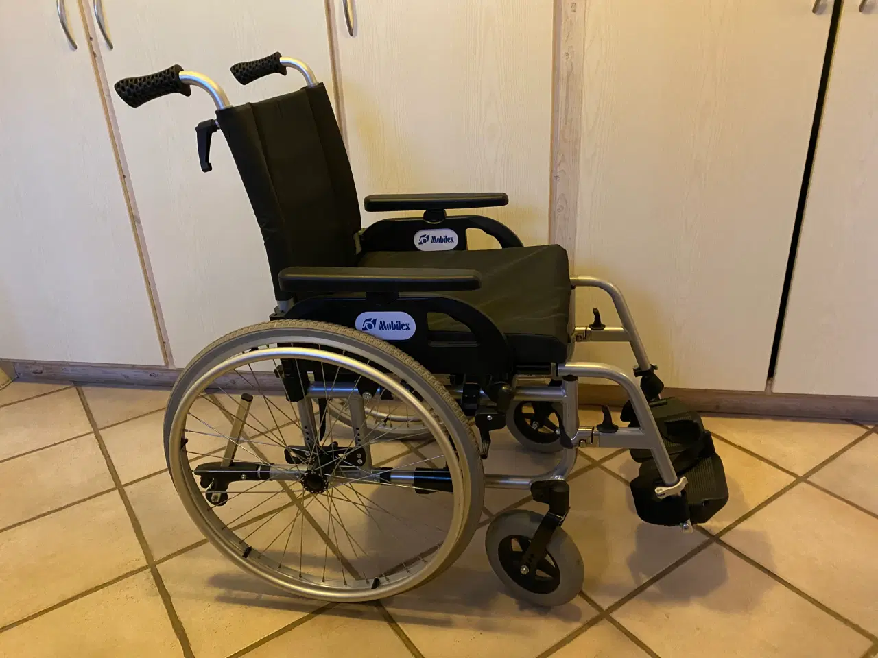 Billede 1 - Rullestol