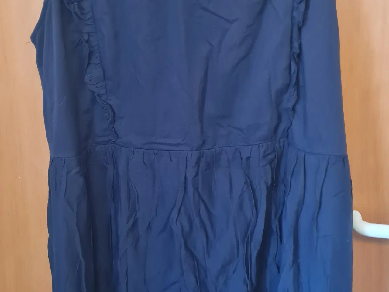 Billede 3 - Blå ubrugt kjole str xl storpige 54-56 