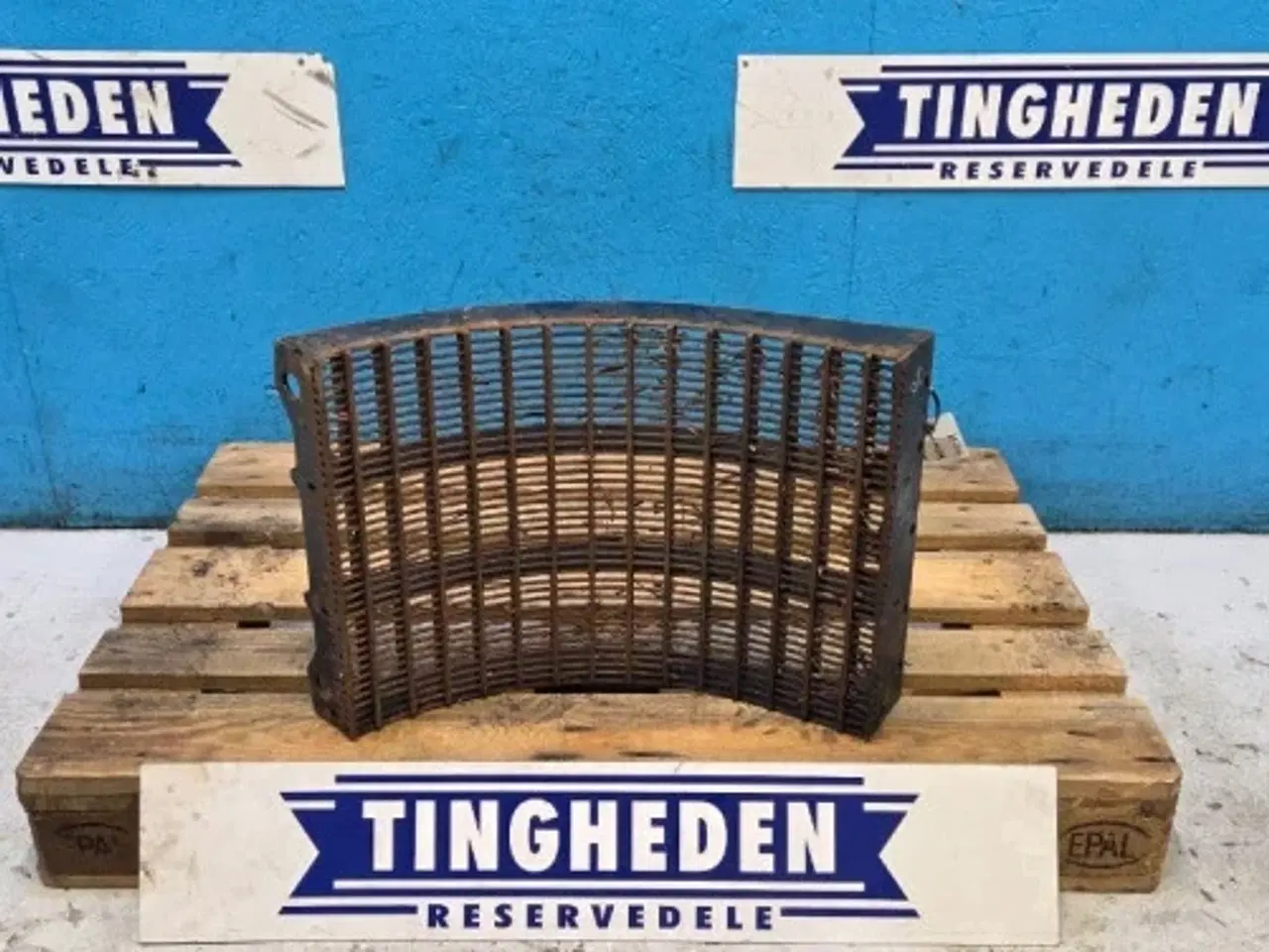 Billede 1 - Case 8010 Tærskebro L. 84182108