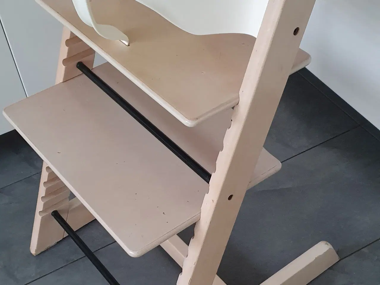 Billede 2 - STOKKE TRIP TRAP HØJSTOL incl BABYINDSATS 