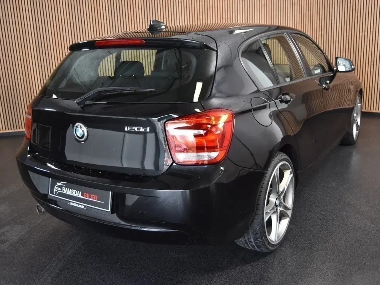 Billede 3 - BMW 120d 2,0 