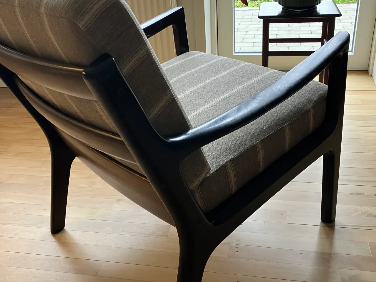 Billede 7 - Lænestol Ole Wanscher i mahoni og uldbetrak ny POL