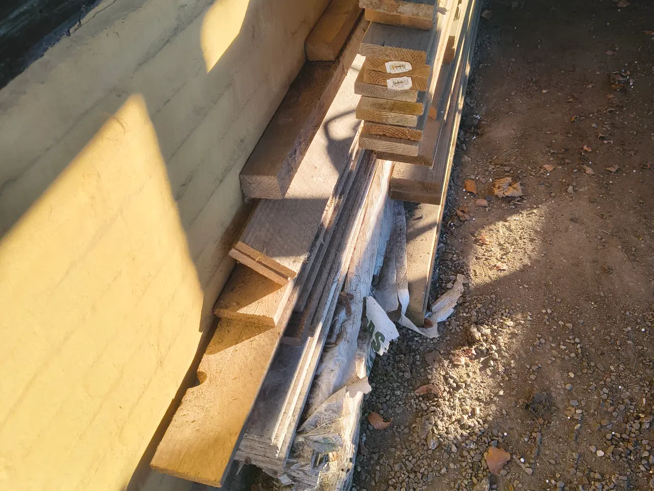 Billede 3 - Bladet brædder og tømmer