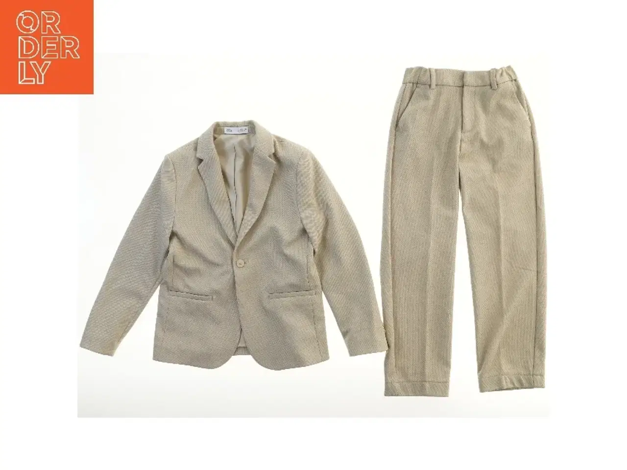 Billede 1 - Børne Habit Sæt fra Zara (str. 134)