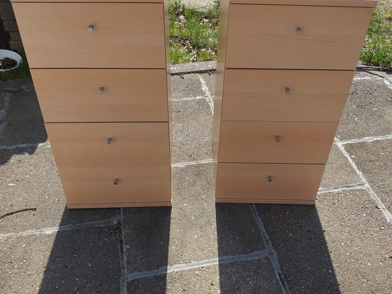 Billede 1 - 2 stk skuffe skabe i bøgefiner de er pæne