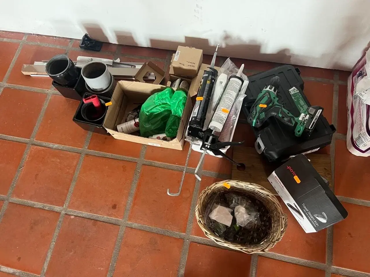 Billede 1 - Mixlot bl.a. HITACHI skruemaskine m.v. (se billeder)
