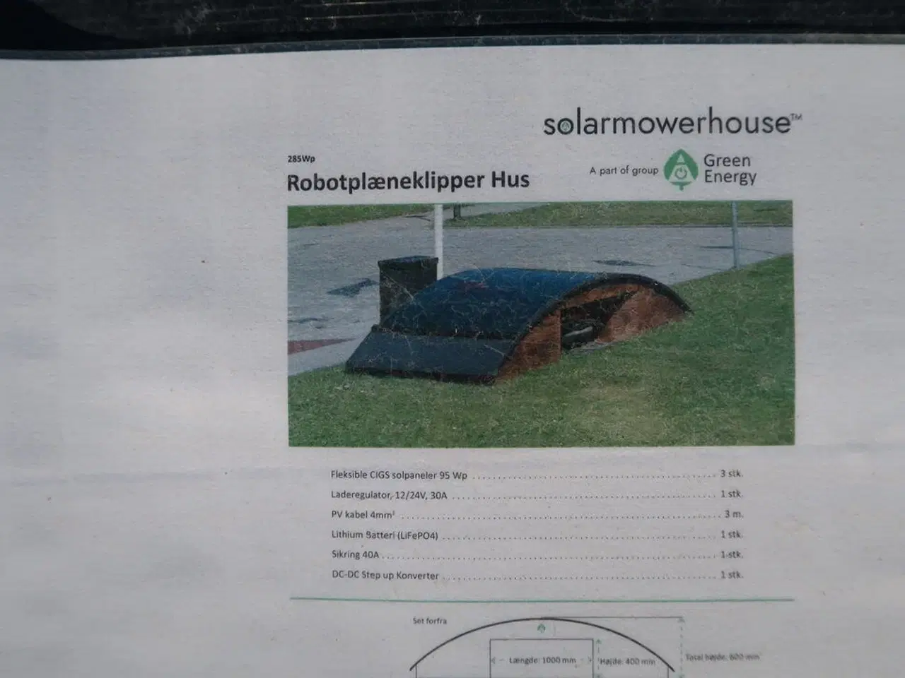 Billede 8 - Div. huse til robotplæneklippere (nogle med solceller på, alle skal medtages)