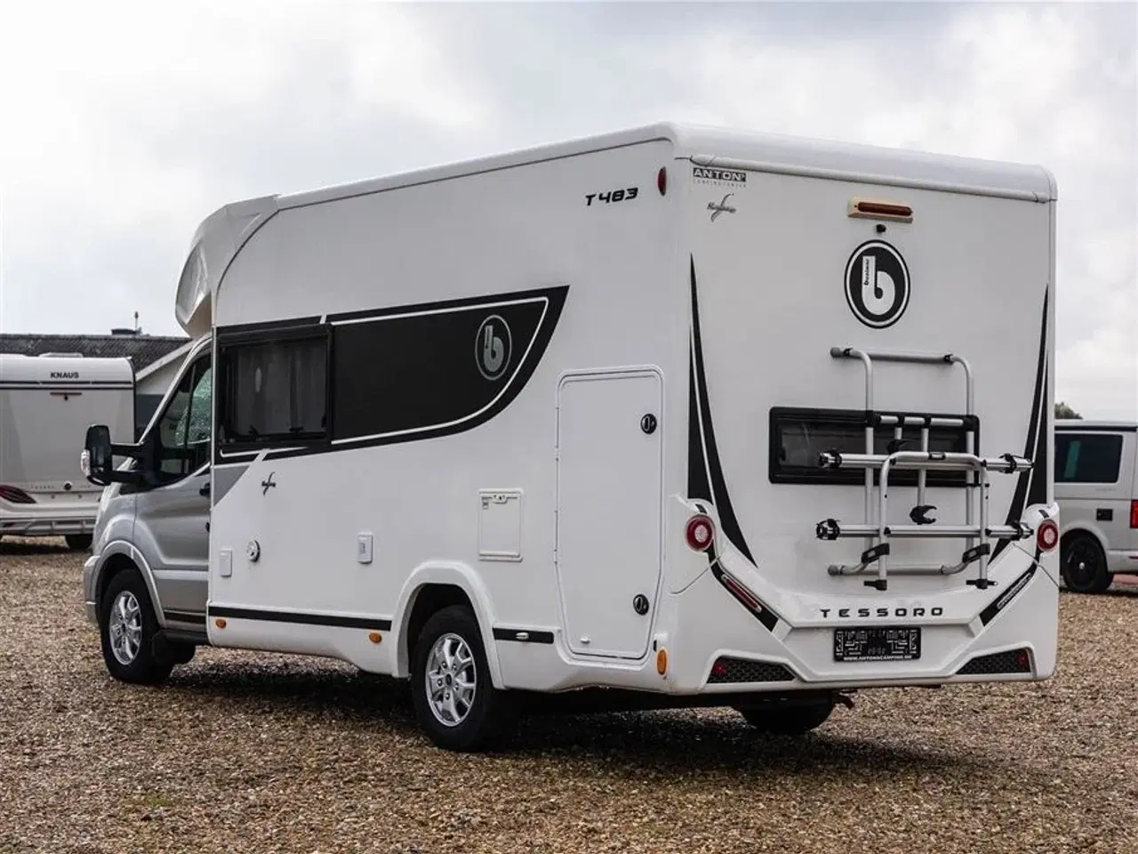 Billede 35 - 2021 - Benimar Tessoro T483 Northautokapp   Kompakt Camper til 5 Personer med masser af udstyr