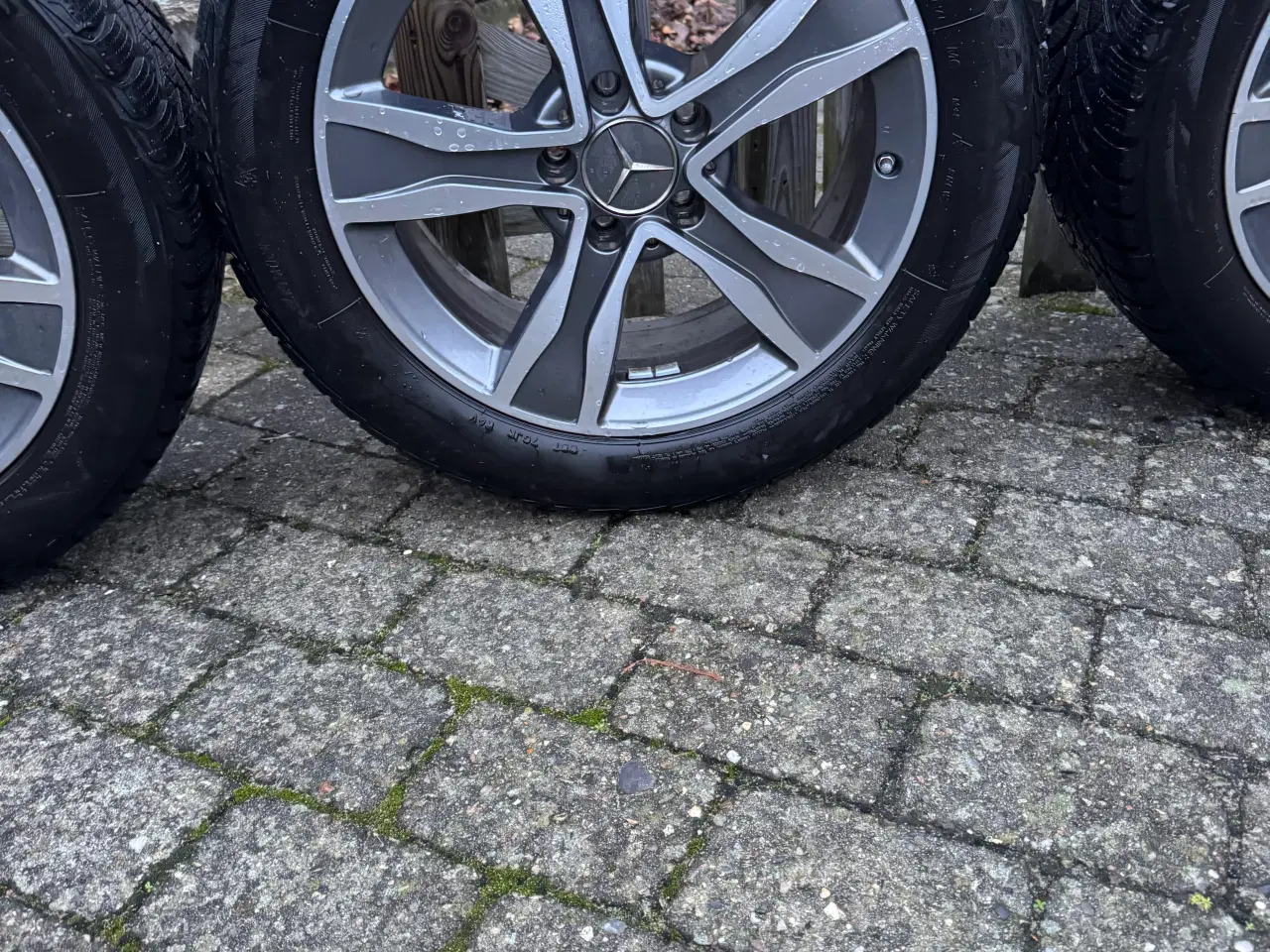 Billede 2 - Alufælge 17” m/vinterdæk Mercedes C-klasse W205