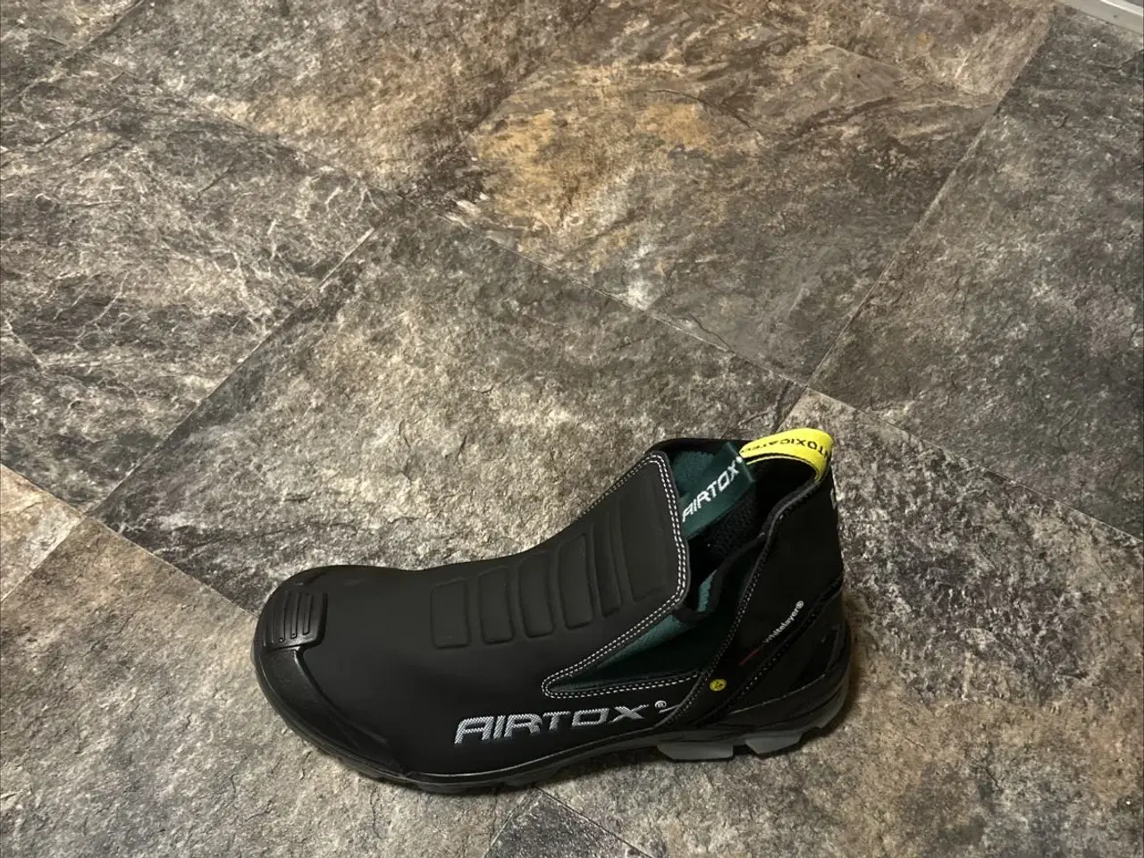 Billede 1 - NYE AIRTOX SIKKERHEDS SKO