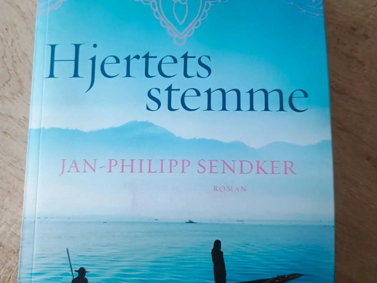 Billede 1 - Hjertets Stemme, roman