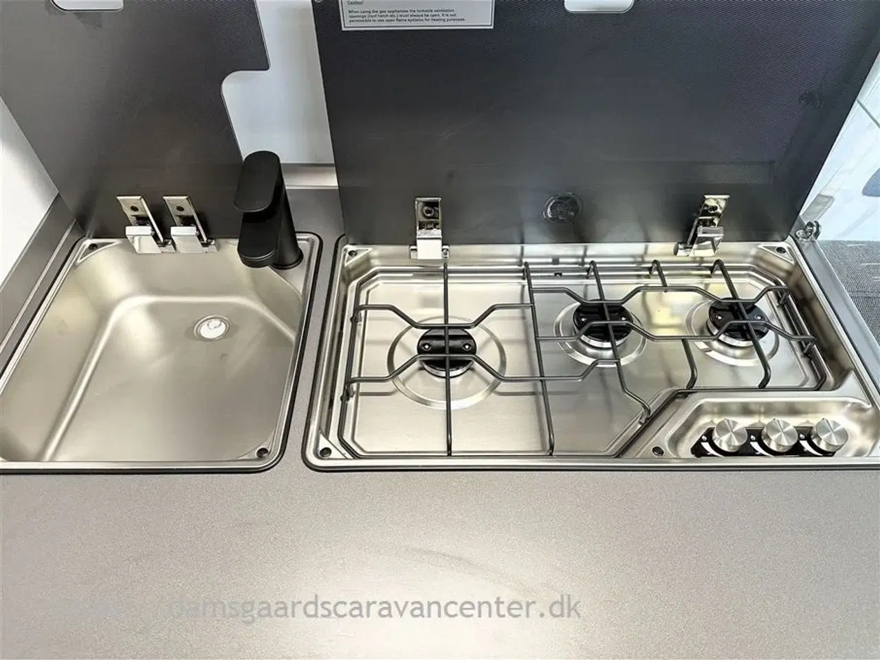 Billede 14 - 2026 - Fendt Apero active 390 FH   Dobbeltseng - Combi 4E - Gulvvarme