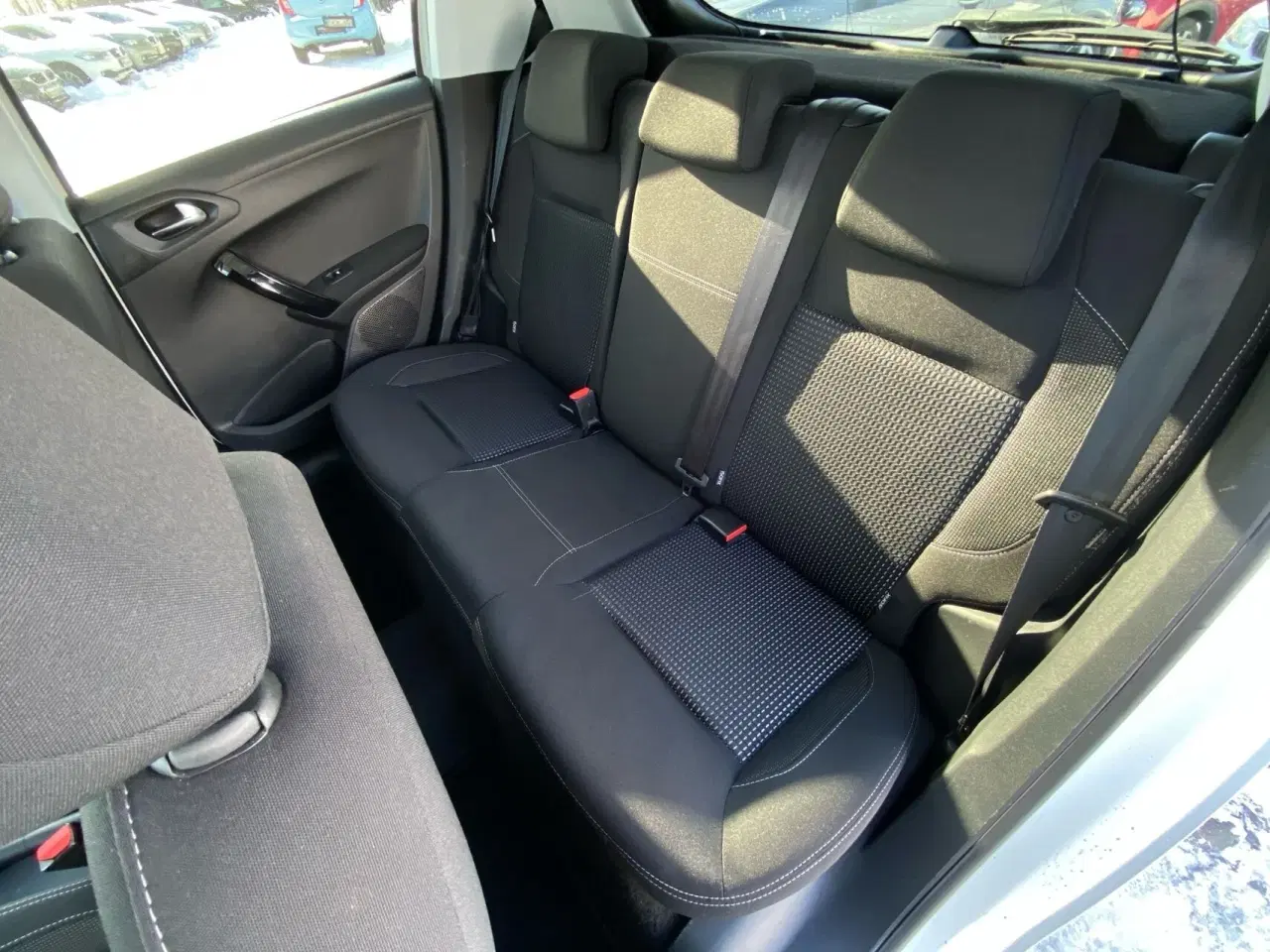 Billede 10 - Peugeot 208 1,6 BlueHDi Allure 100HK 5d