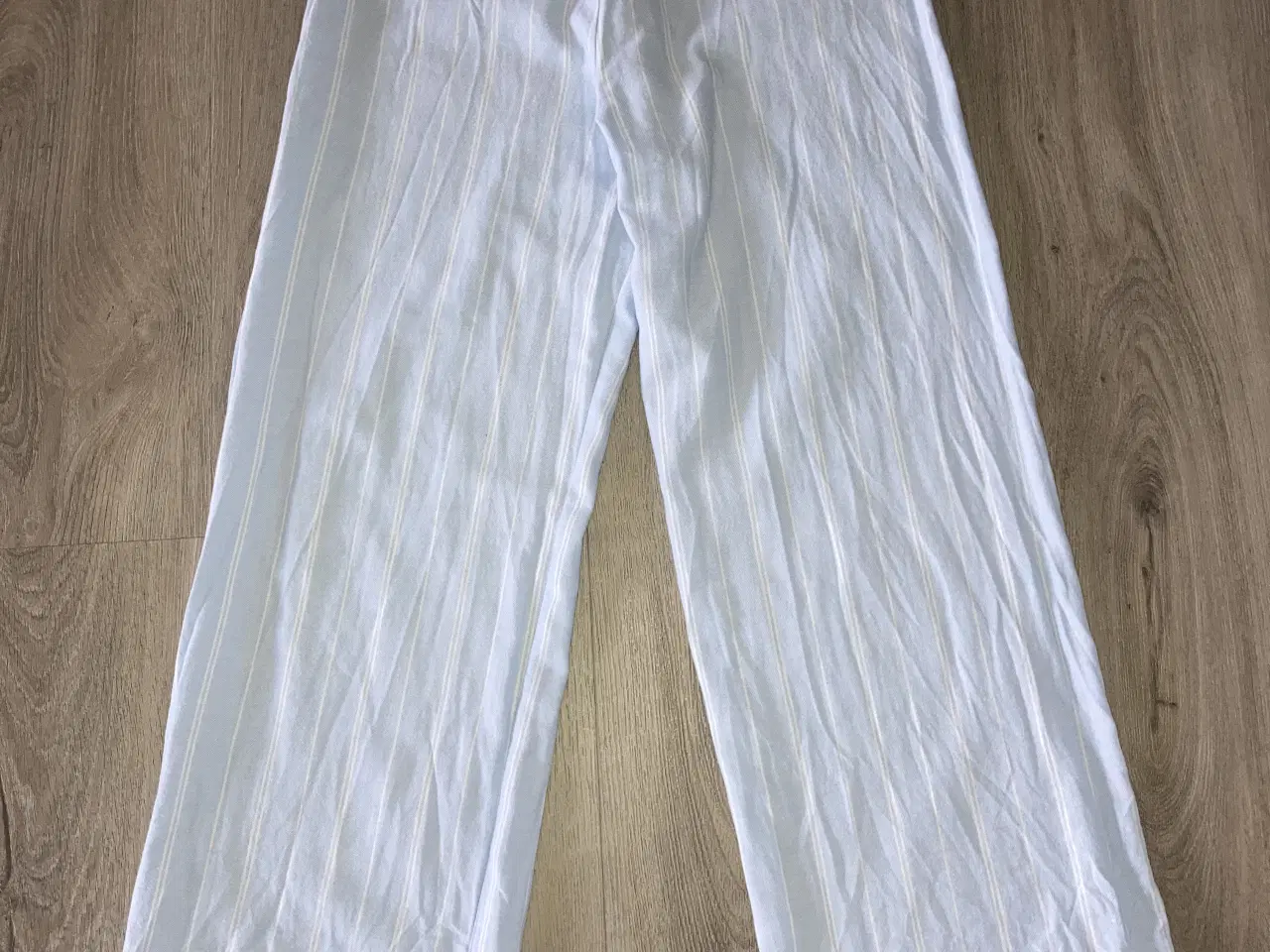 Billede 1 - Lyseblå natbukser str. 146/152