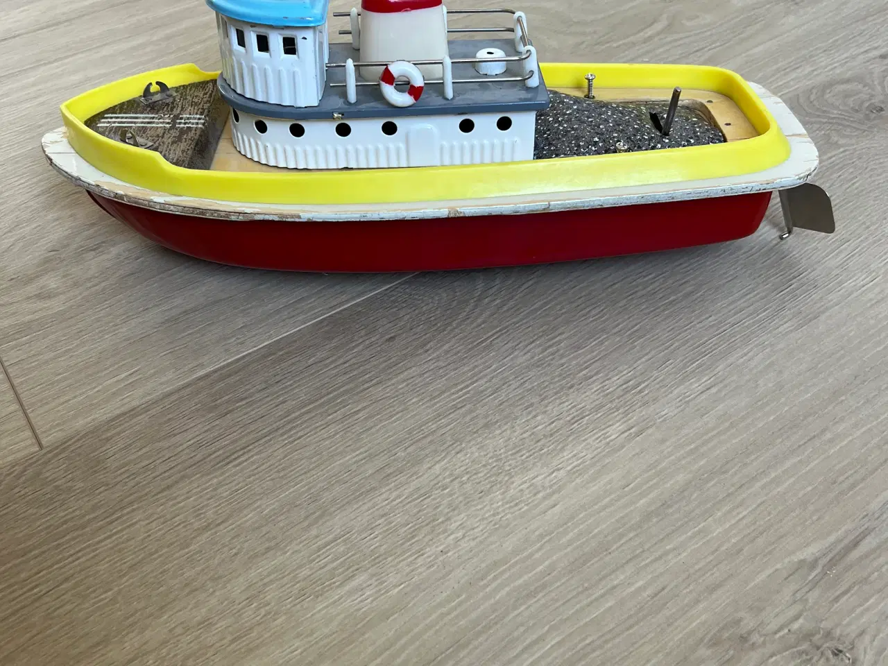 Billede 1 - Batteridrevet Legetøjsbåd