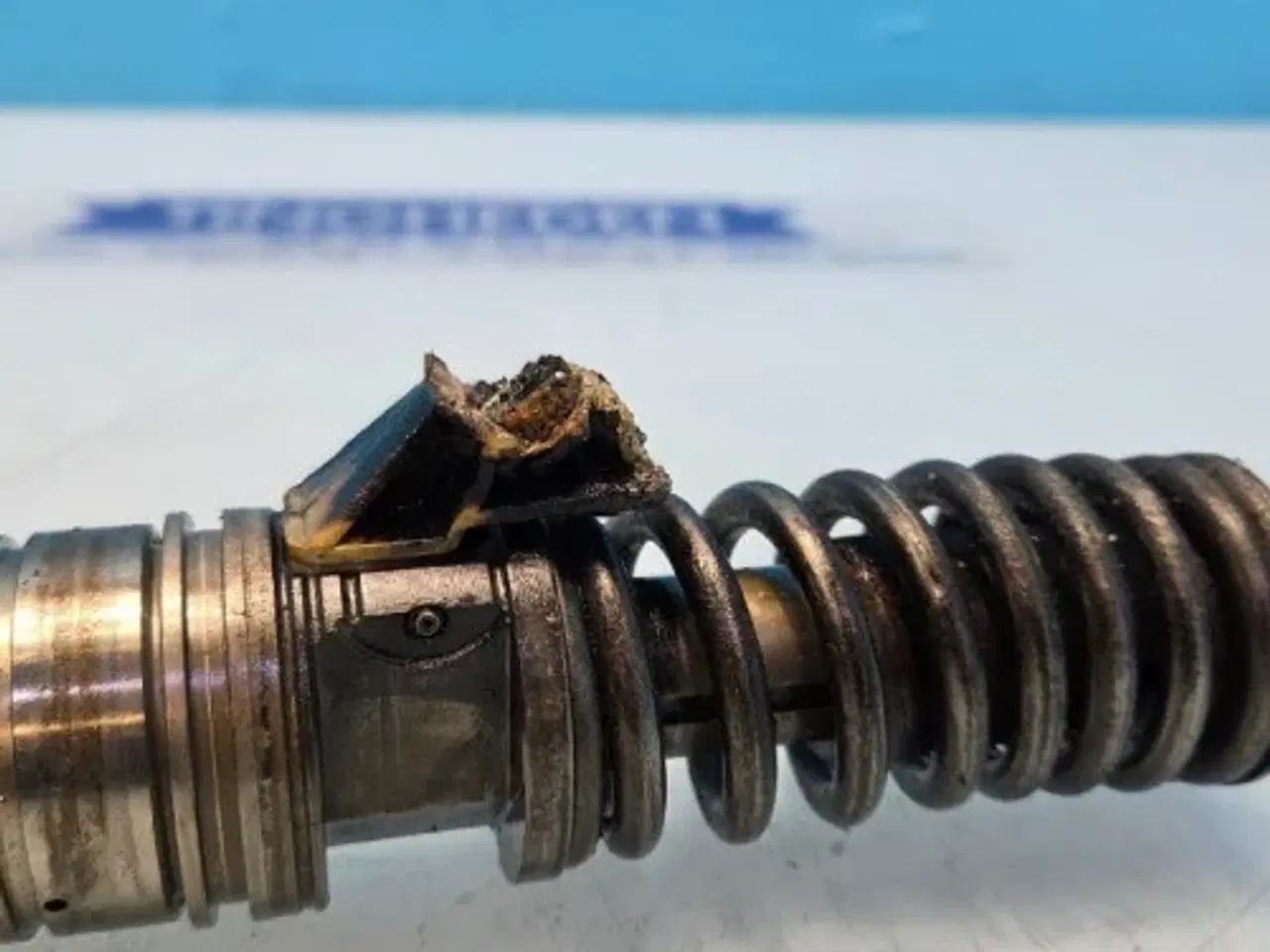 Billede 15 - Iveco F3AE0684D Injektor 504154922