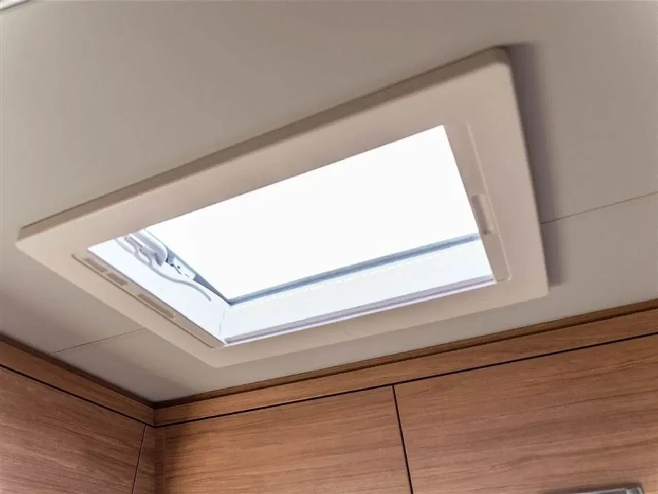 Billede 32 - 2020 - Weinsberg CaraOne 540 EUH   Genial indretning til 4 personer