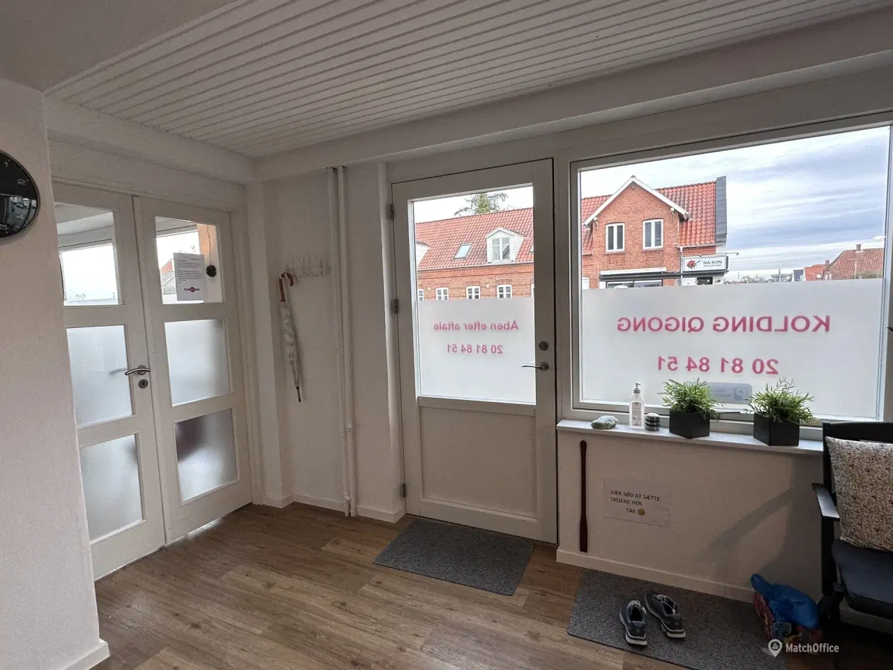 Billede 3 - Klinik (momsfrit) med synlig beliggenhed - og 3 parkeringspladser