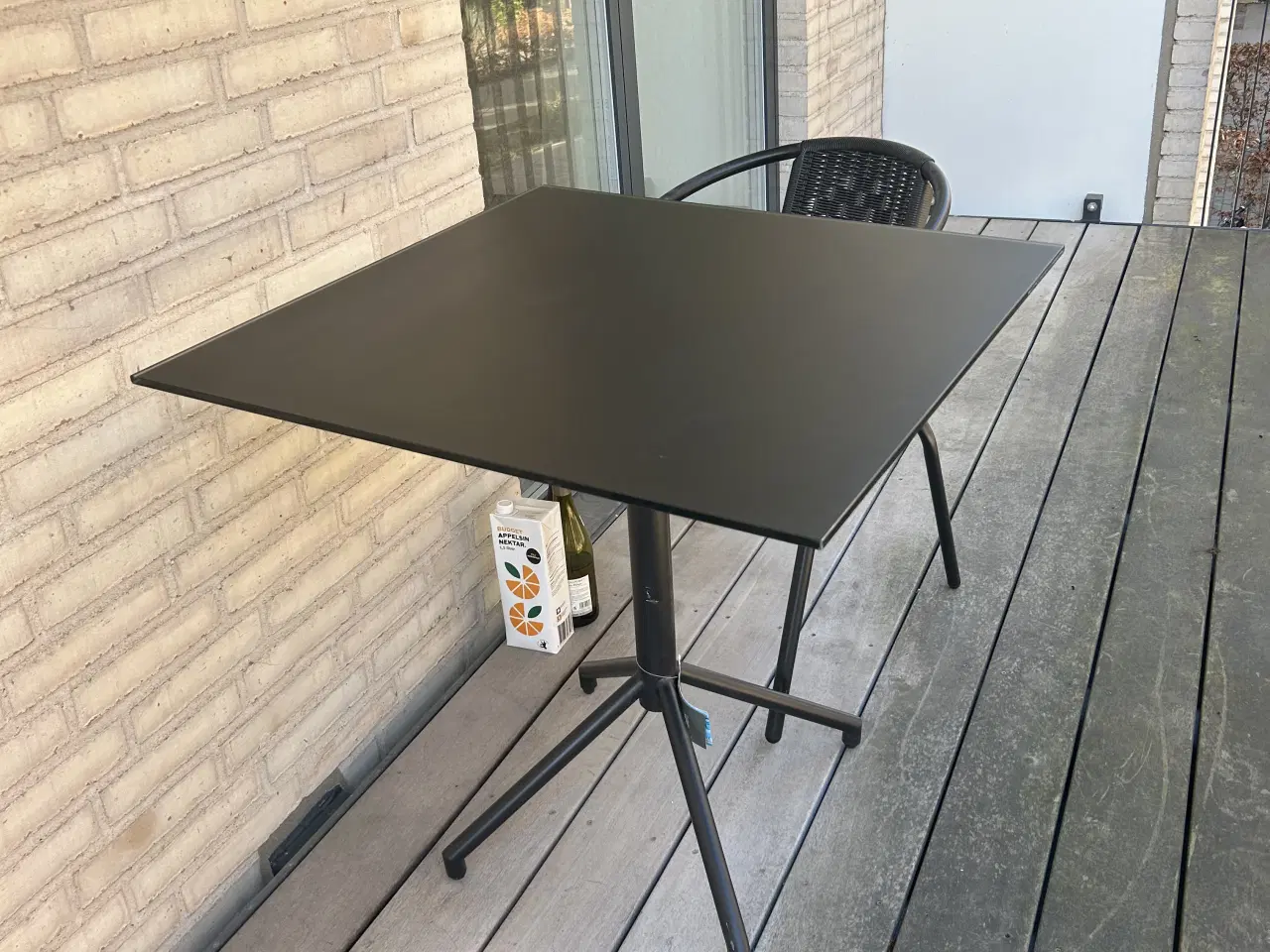 Billede 1 - Cane-Line Core Cafebord sort
