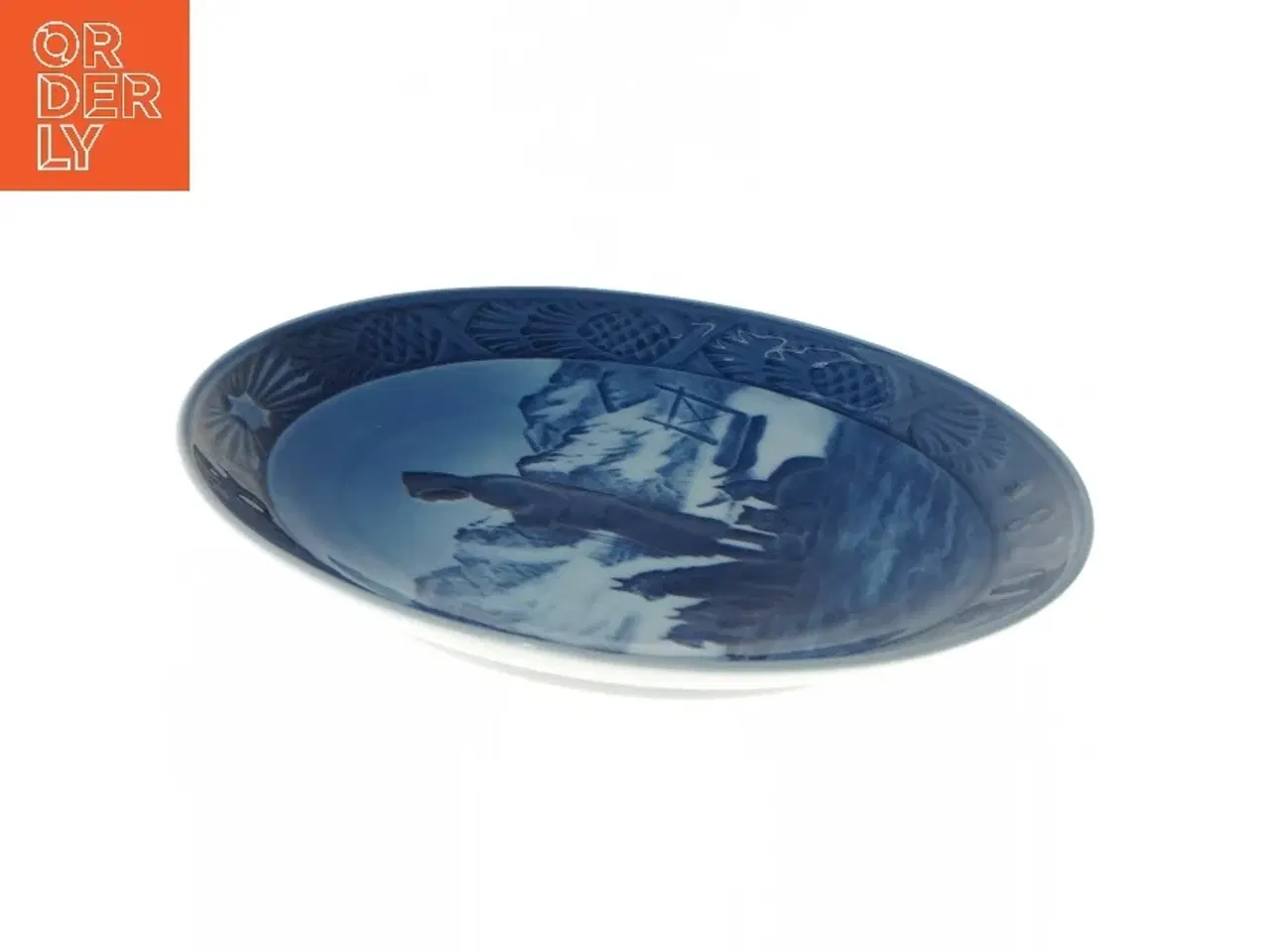 Billede 3 - Dekorativ tallerken med 1978 motiv fra Royal Copenhagen (str. Ø 18 cm)