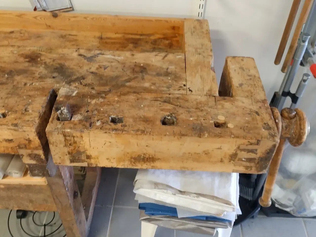 Billede 5 - Tømrer/snedker høvlebænk