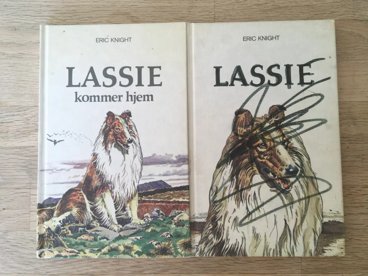 Billede 1 - 2 Lassie bøger sælges