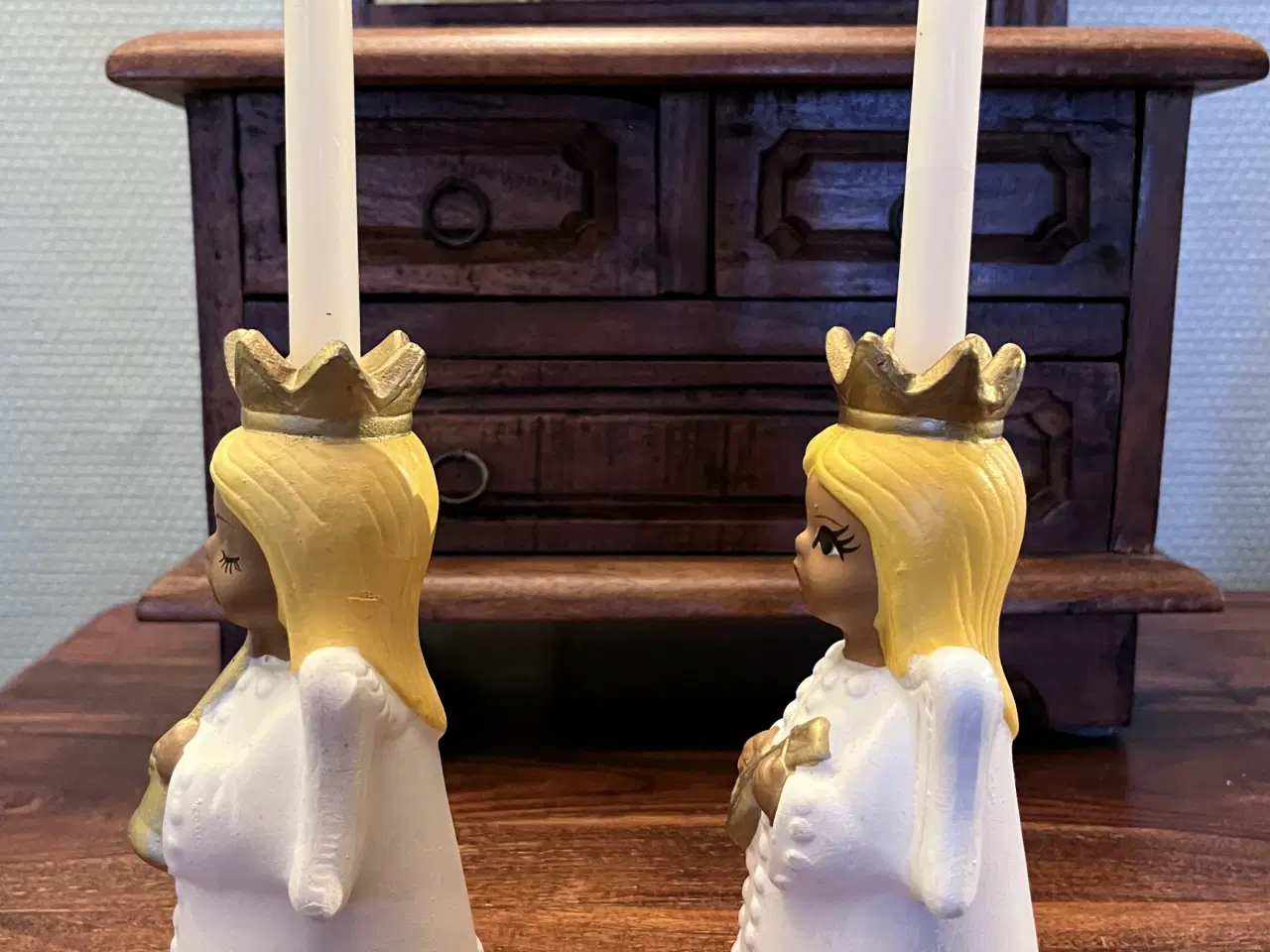 Billede 2 - Gamle engle stager fra Daells varehus.