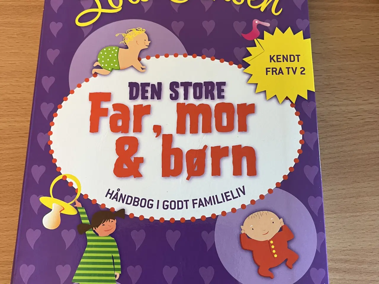 Billede 1 - Den store far, mor & børn af Lola Jensen