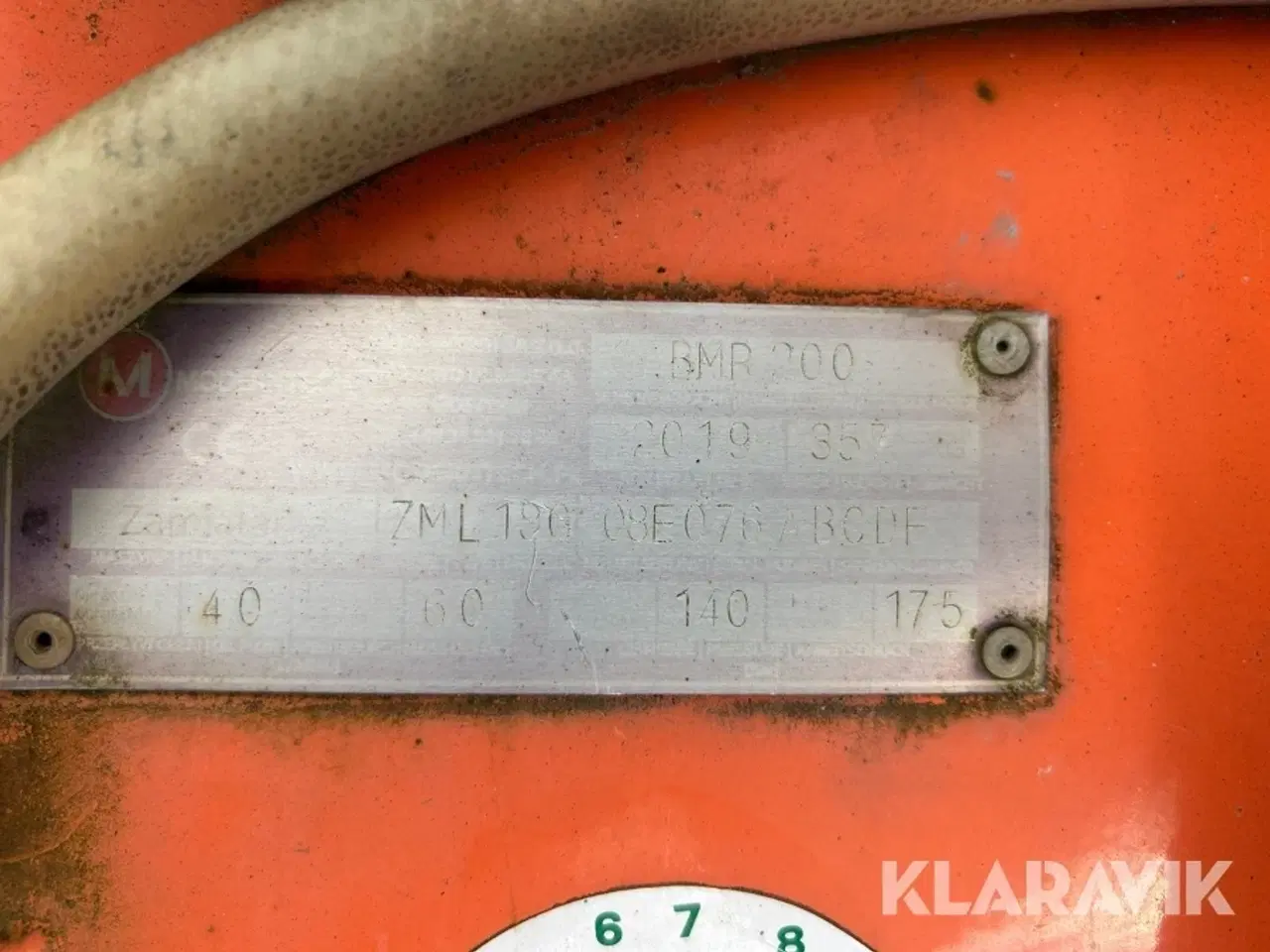 Billede 7 - Hydraulisk kost m. vandtank Modentech BMR 200