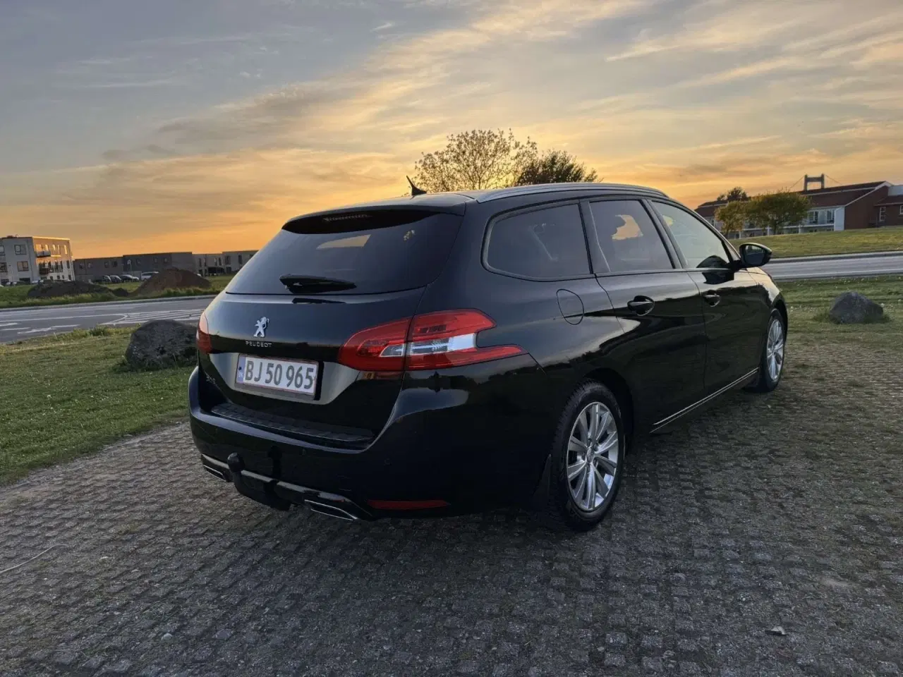 Billede 4 - Peugeot 308 1,6 BlueHDi 120 Allure Sky SW