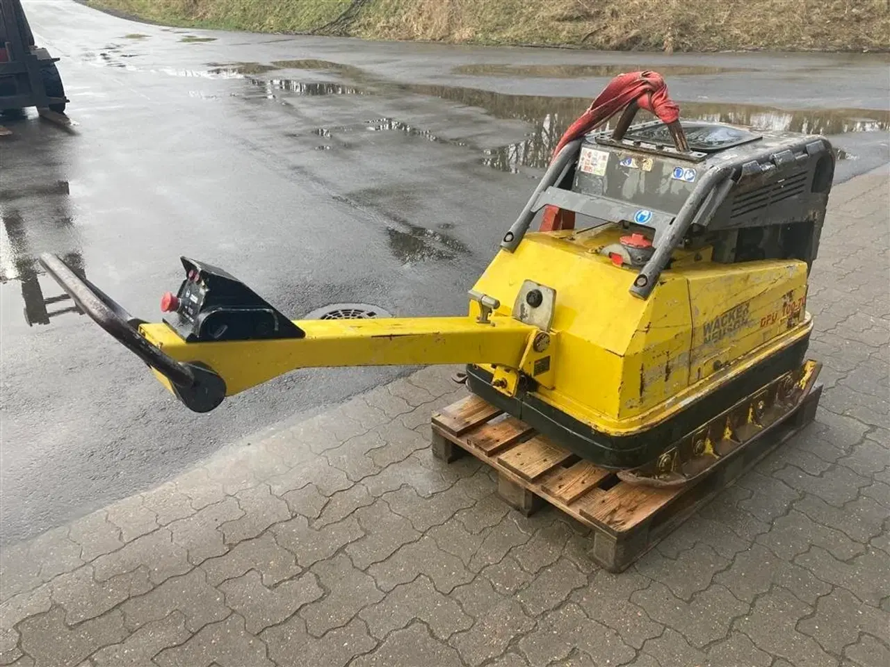 Billede 6 - Wacker DPU 100 - 70 750 kg pladevibrator med frem bak