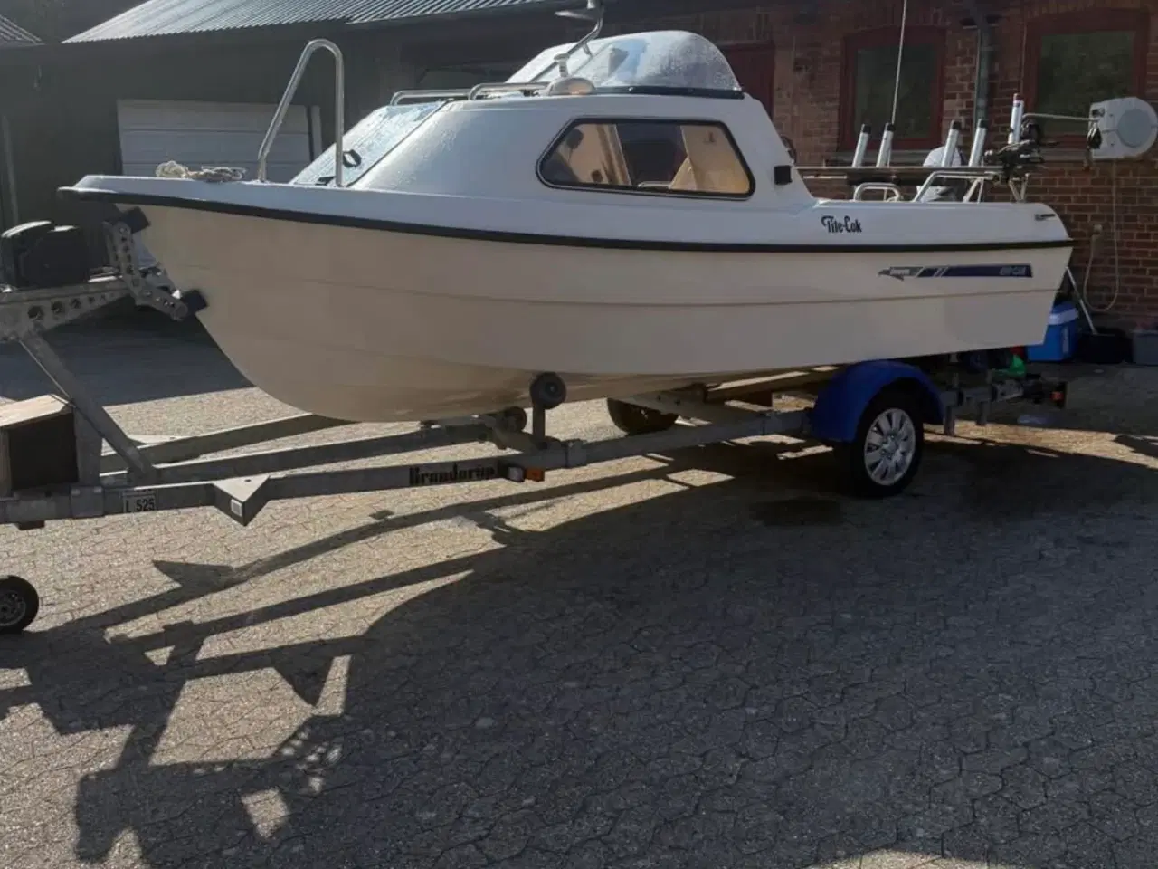 Billede 1 - Ørnvik 490 Cab.