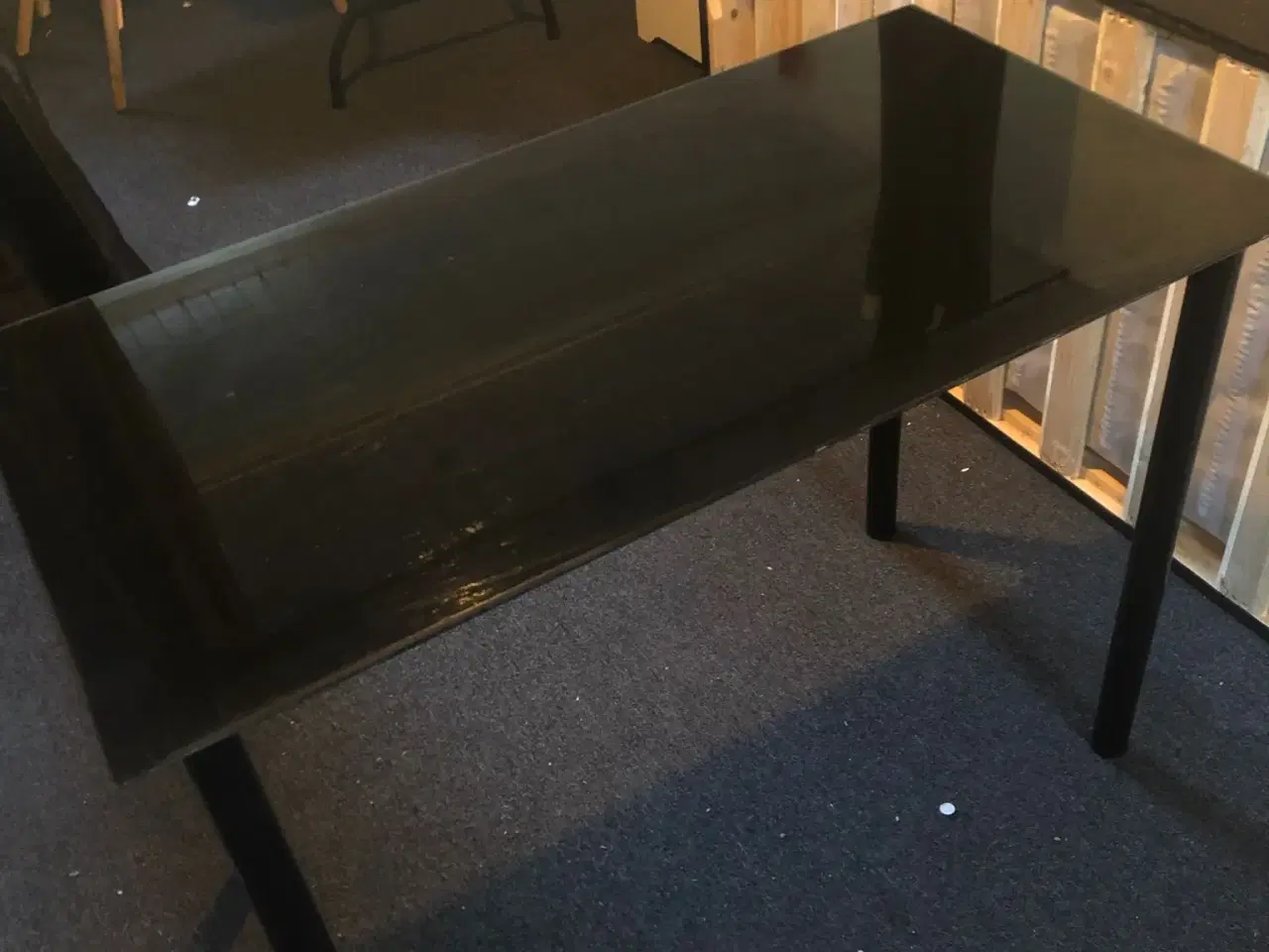 Billede 1 - Rigtig fint lille skrivebord/makeup bord