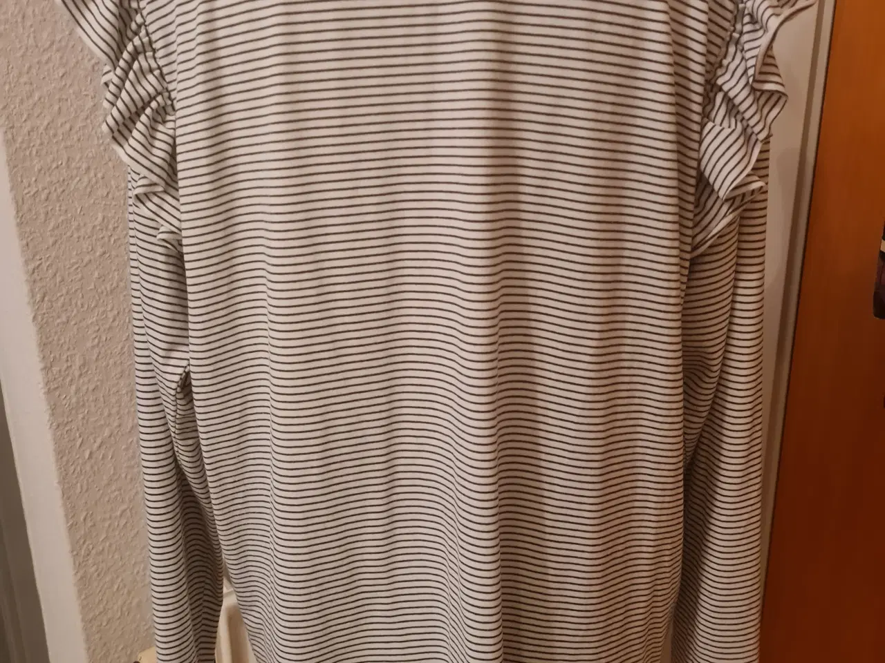 Billede 3 - Bluse str S 42-44 Zizzi 