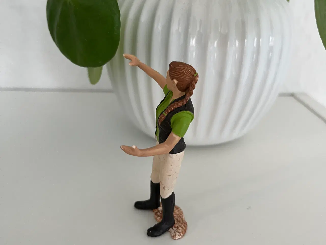 Billede 4 - Schleich dame