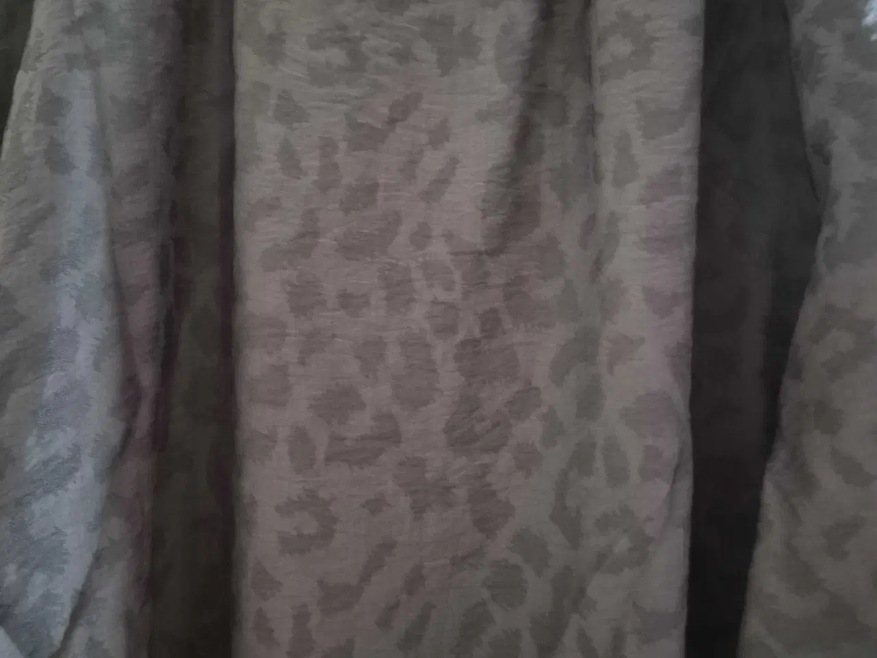 Billede 6 - Pæn object bluse 