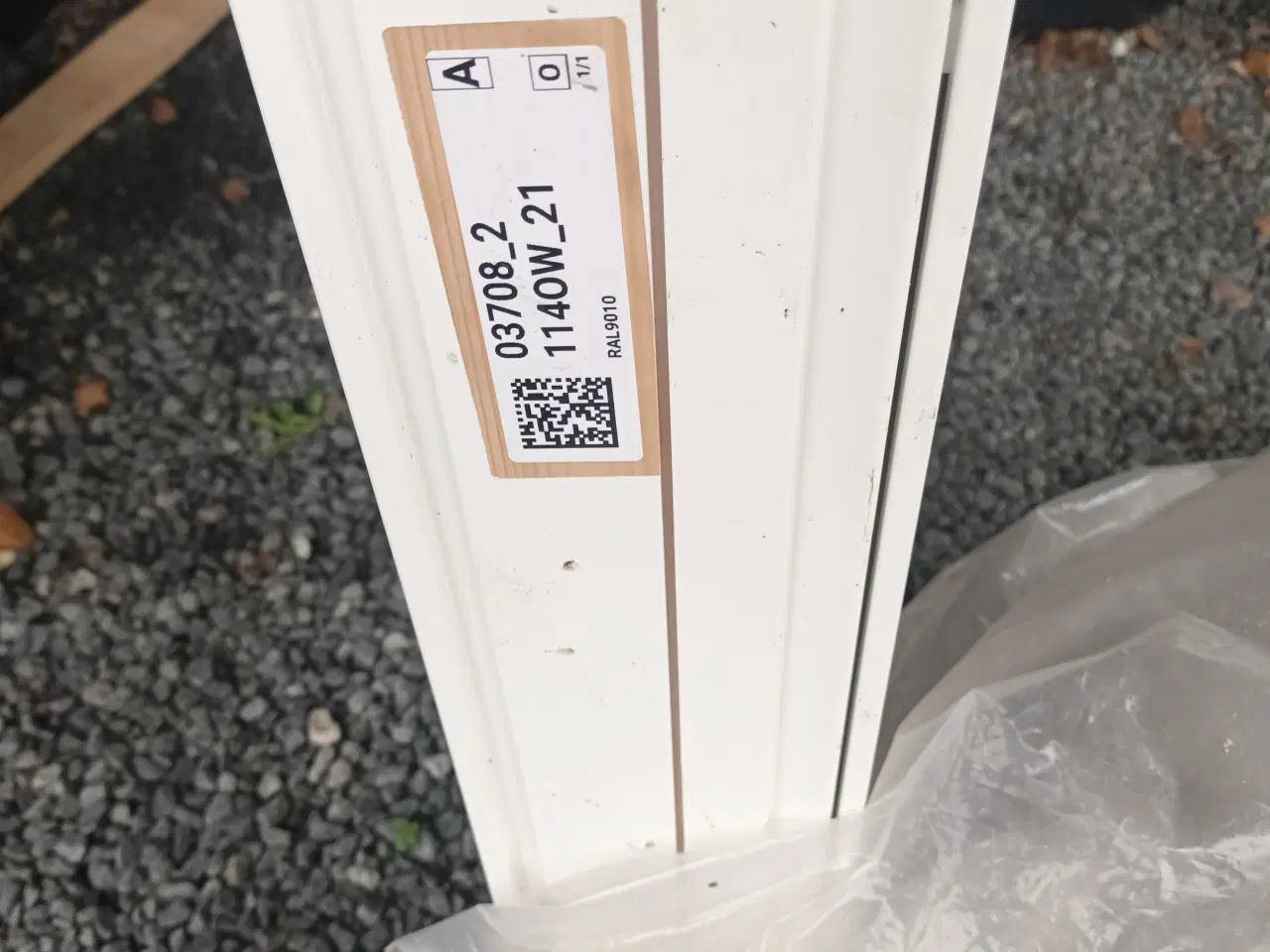 Billede 1 - Træ/alu vindue 