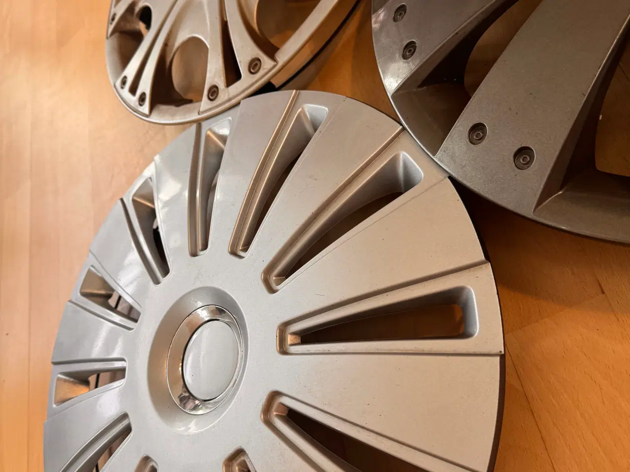 Billede 3 - 🔥 Opgrader dit look med nye alufælge! 🔥