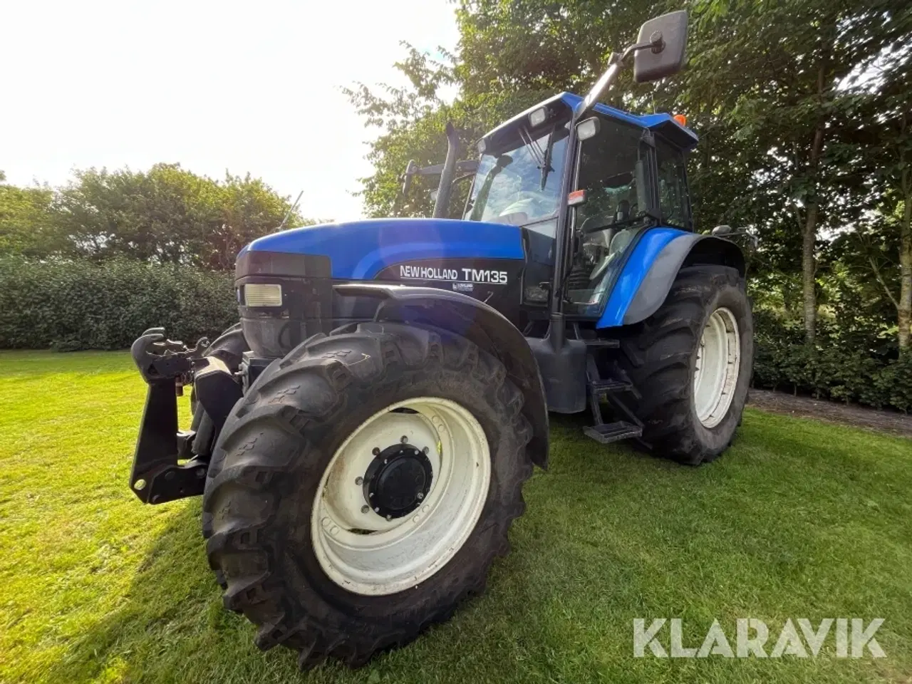 Billede 1 - Traktor New Holland TM135