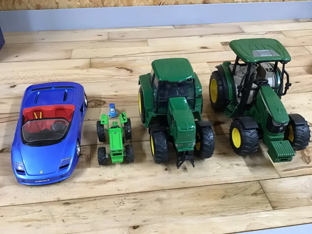 Billede 2 - Model biler,  billede 1 og 2. 250kr. Brandbilerne 