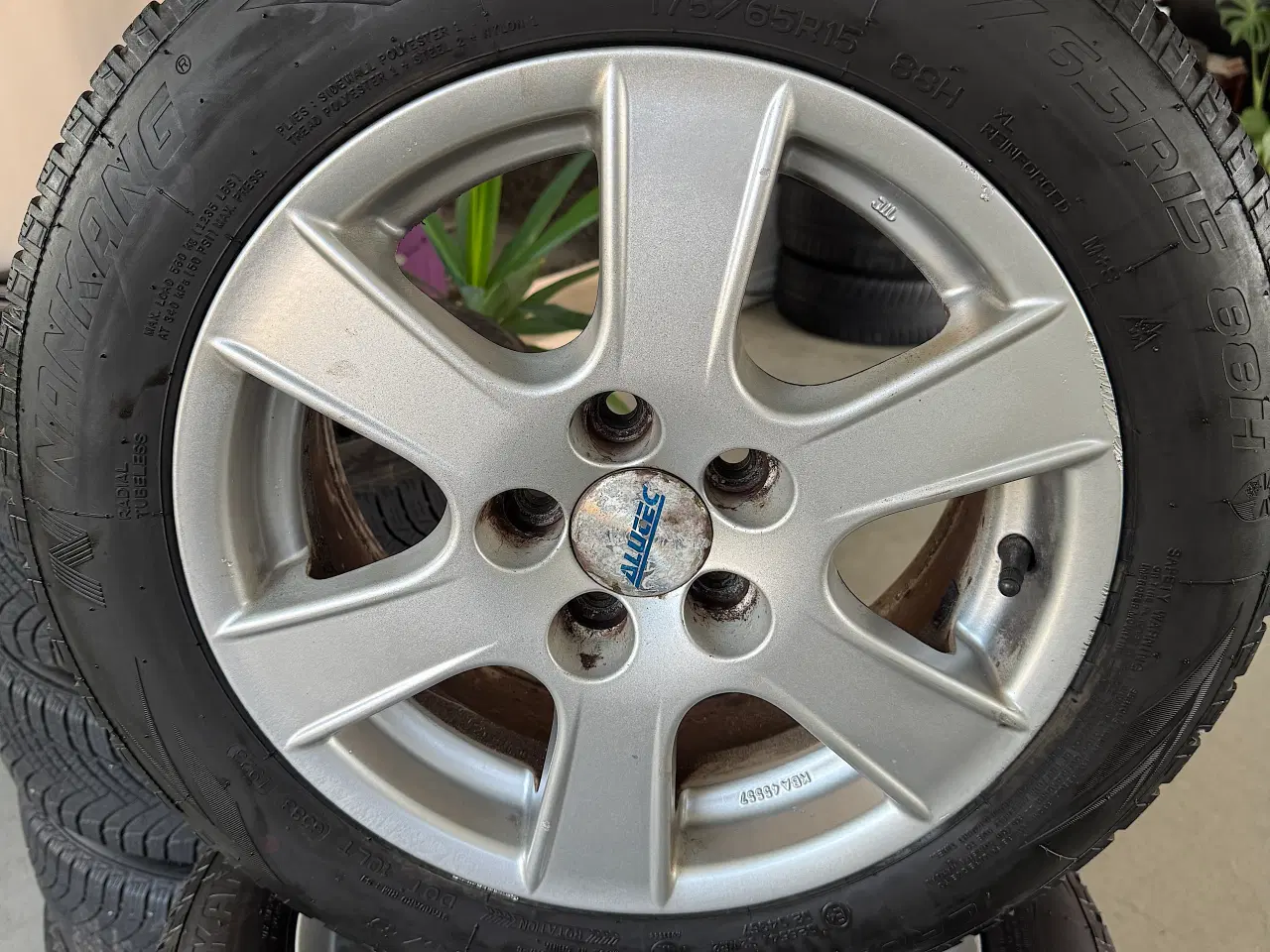 Billede 2 - Vinter Dæk på Alufælge til Skoda + VW + Seat