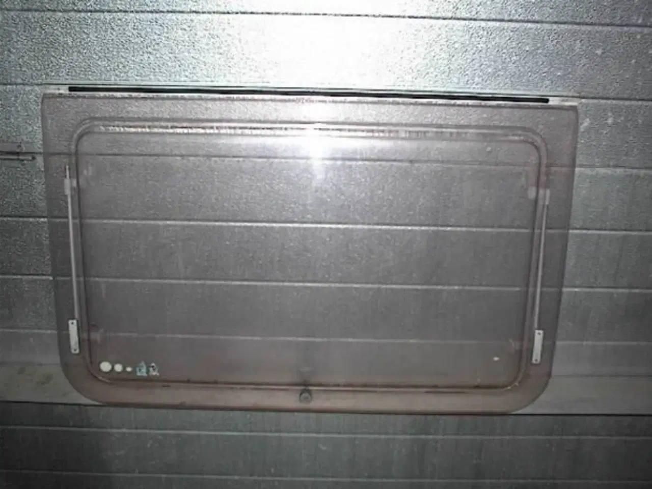 Billede 1 - Opluklig Rude