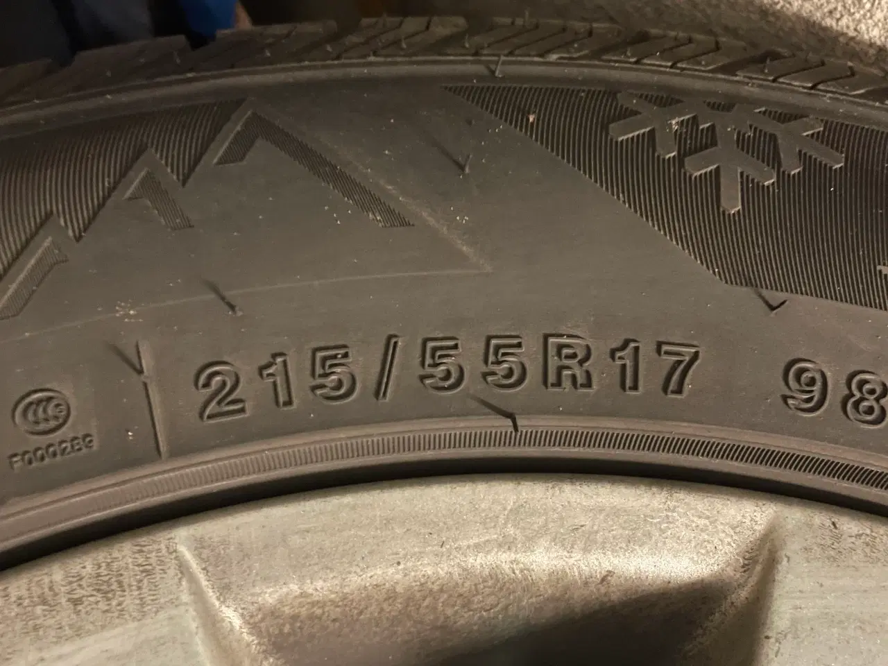 Billede 1 - Vinterdæk med fælge