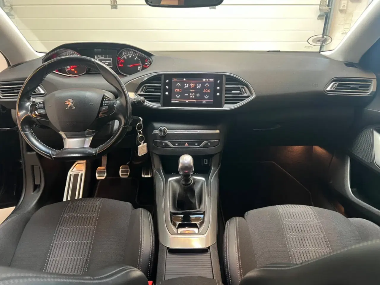 Billede 12 - Peugeot 308 1,6 BlueHDi 120 Selection Sky SW
